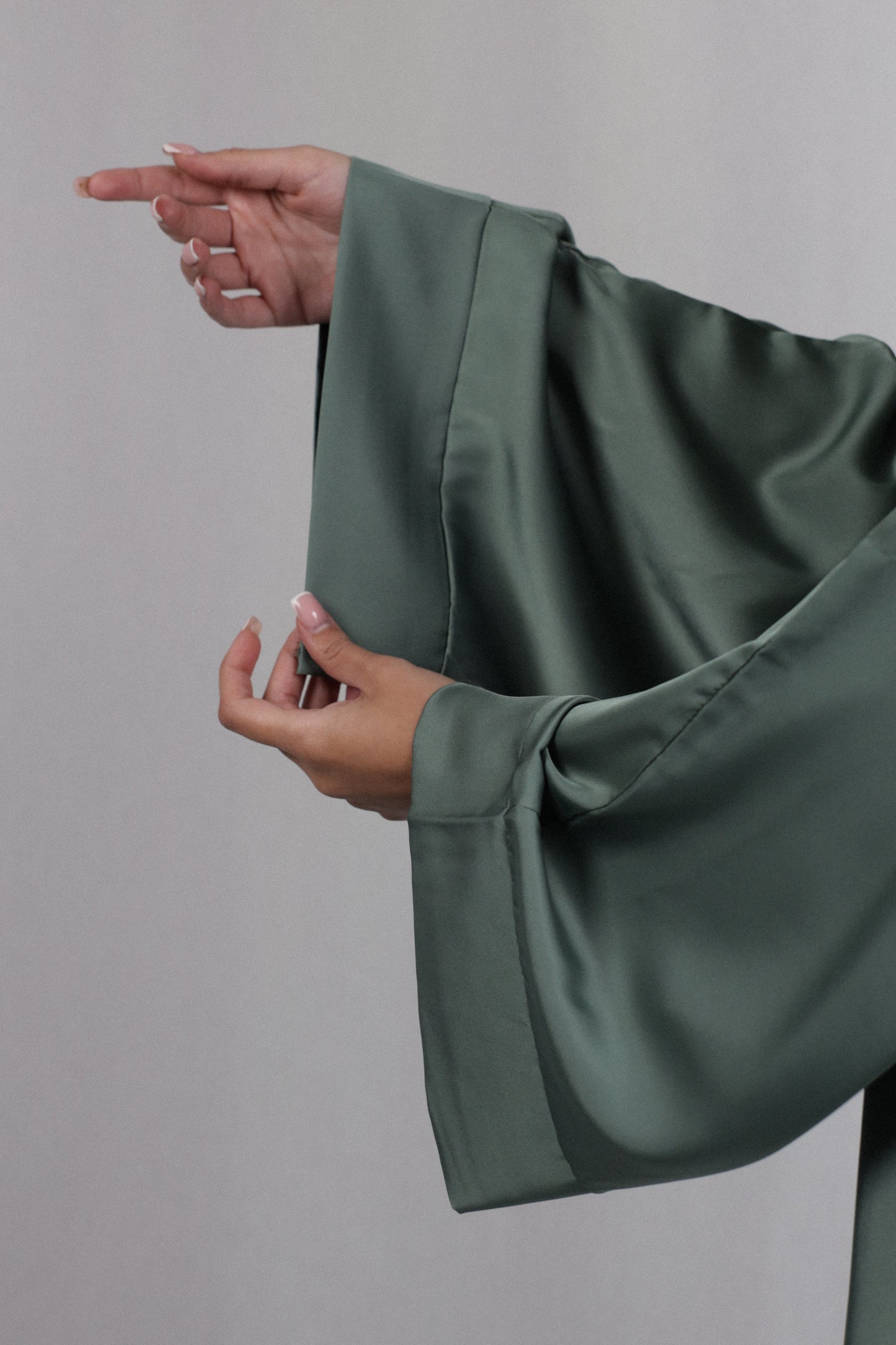 Satin Basic | Emerald Green