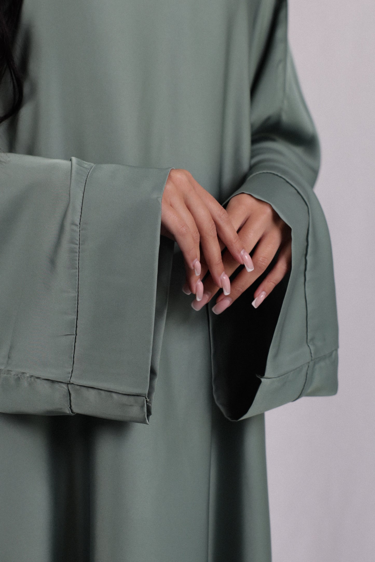 Satin Basic | Emerald Green