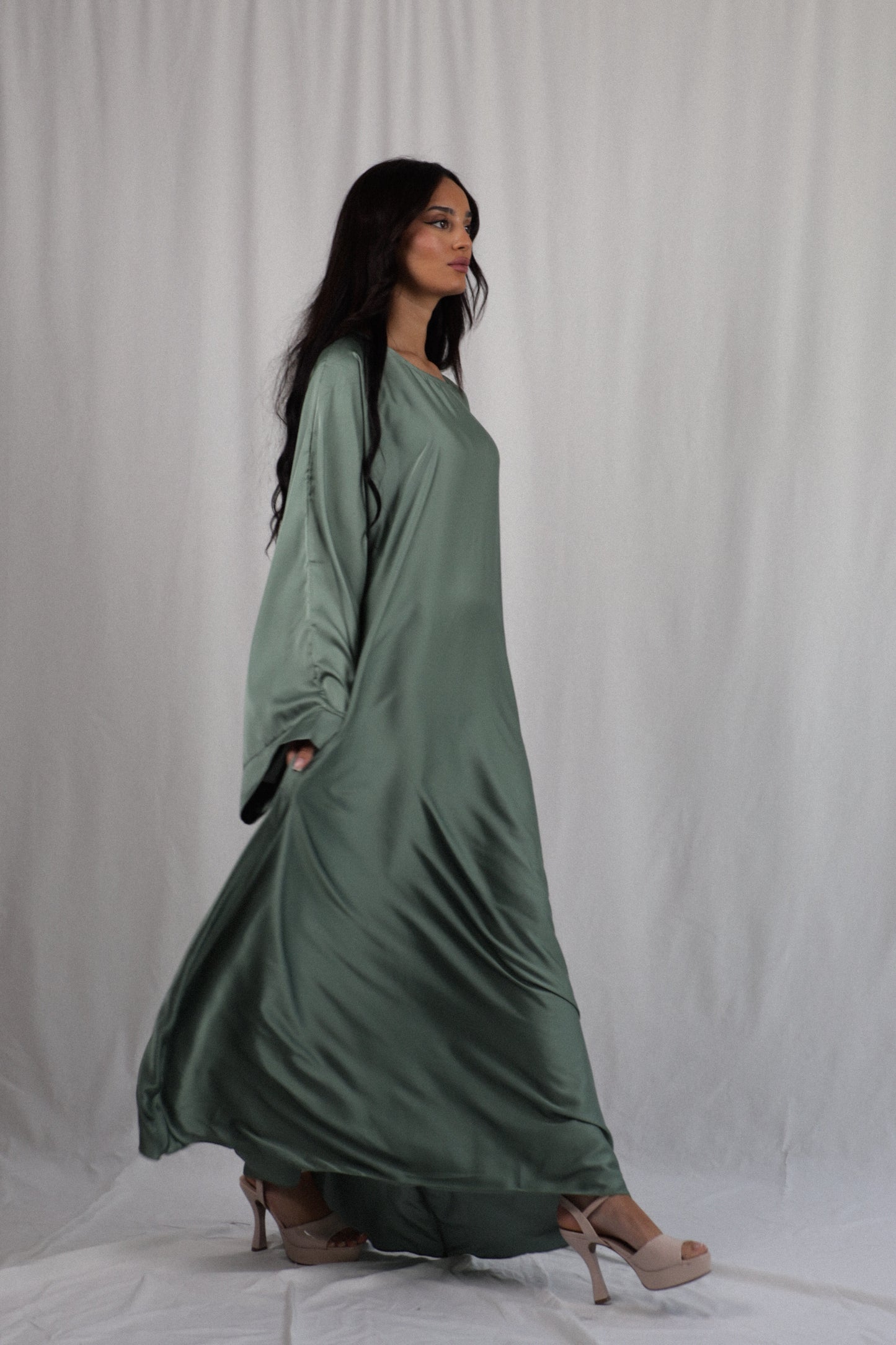 Satin Basic | Emerald Green