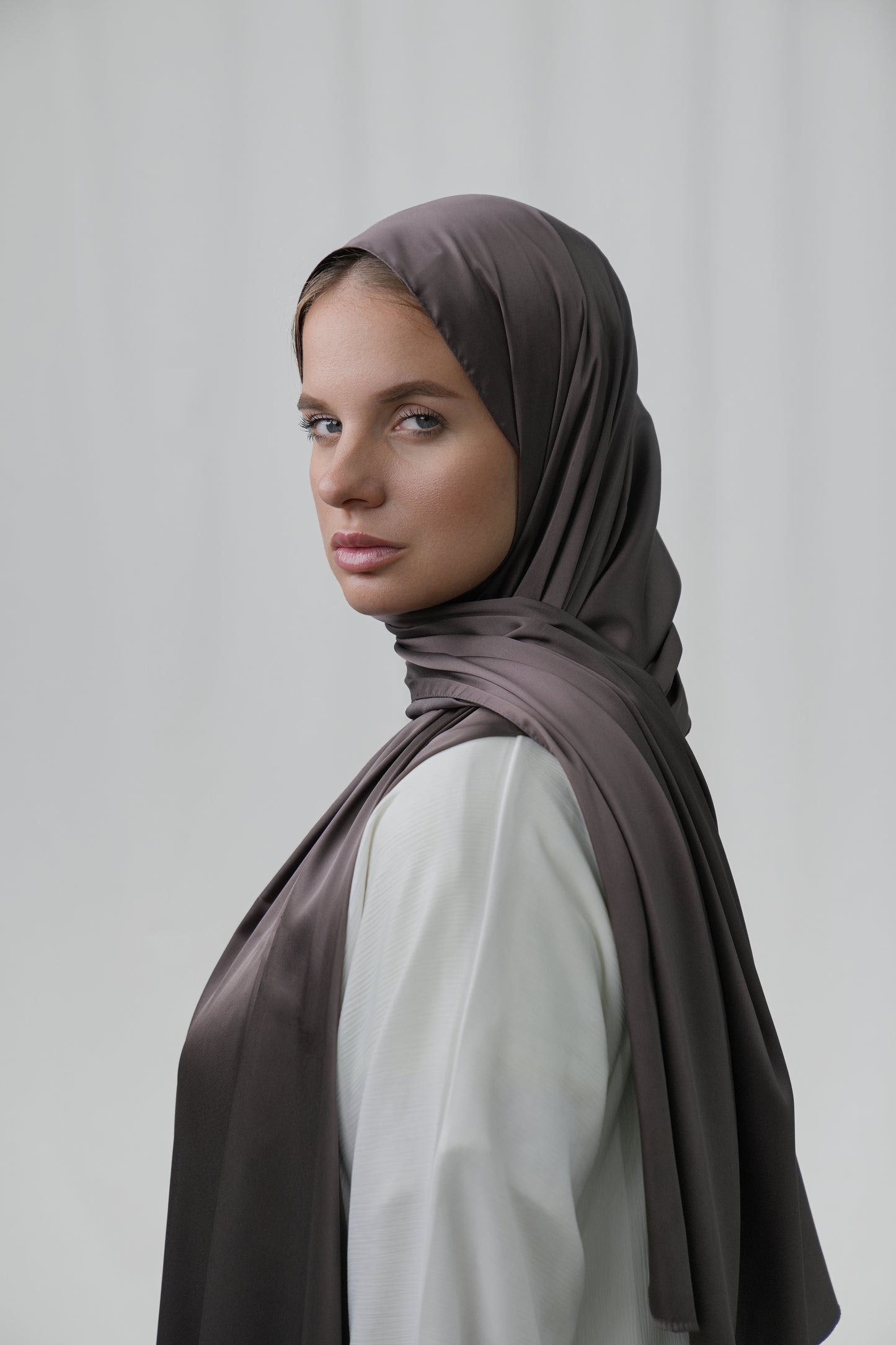 Silk | Deep Taupe