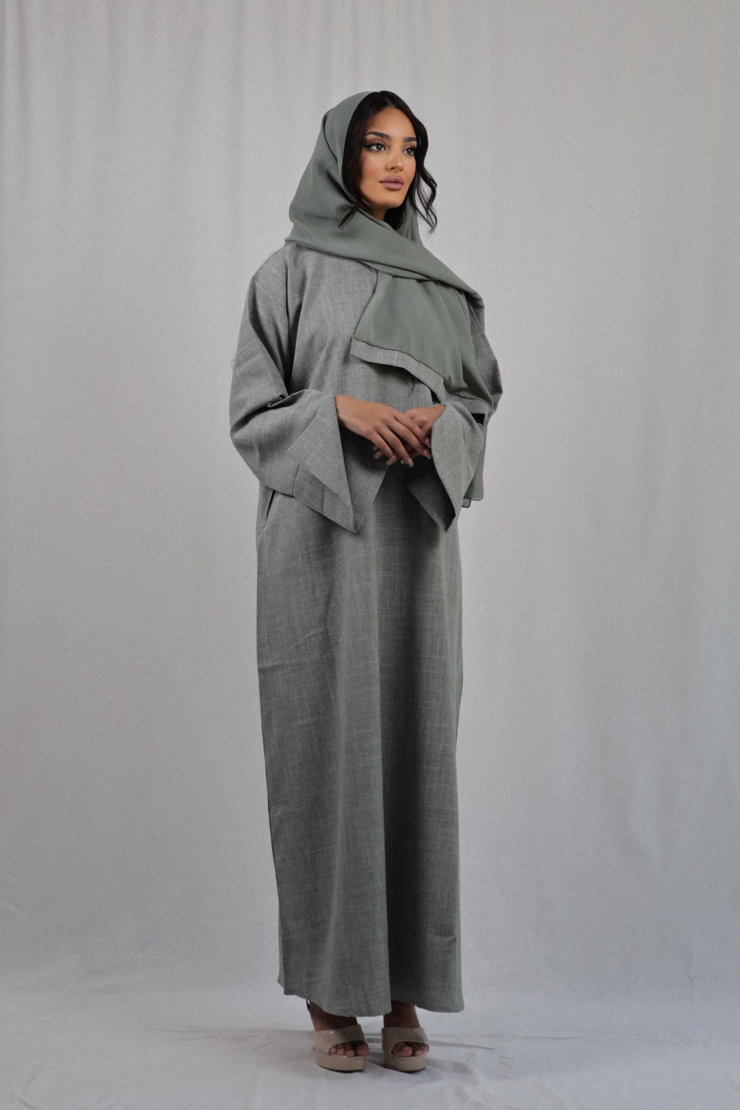 Linen Pocket Abaya | Greeneige