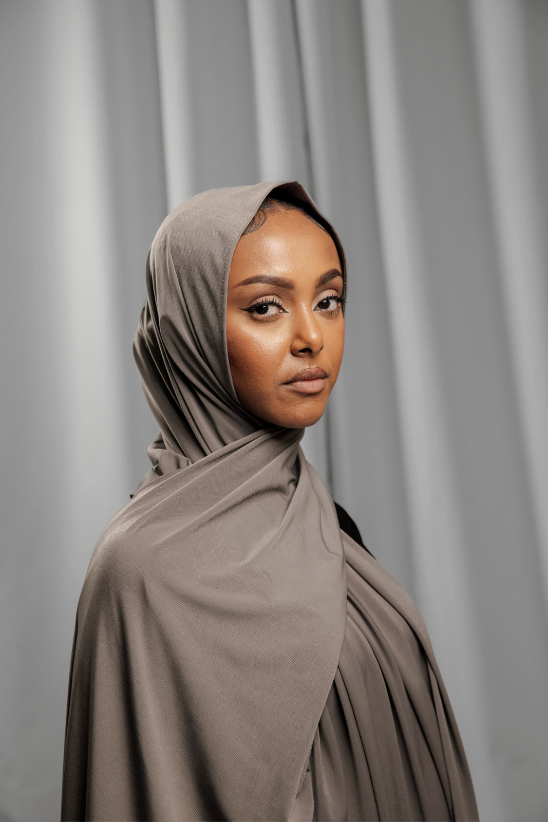 Premium Jersey Handmade Diamond - Misty Taupe