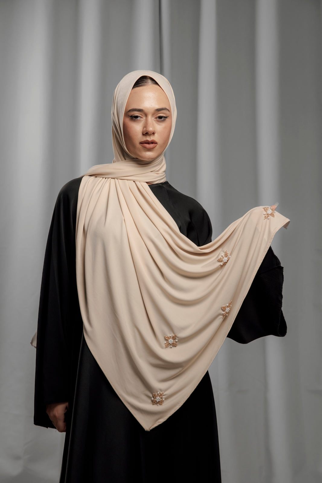Premium Jersey Handmade Diamond - Vanilla Cream