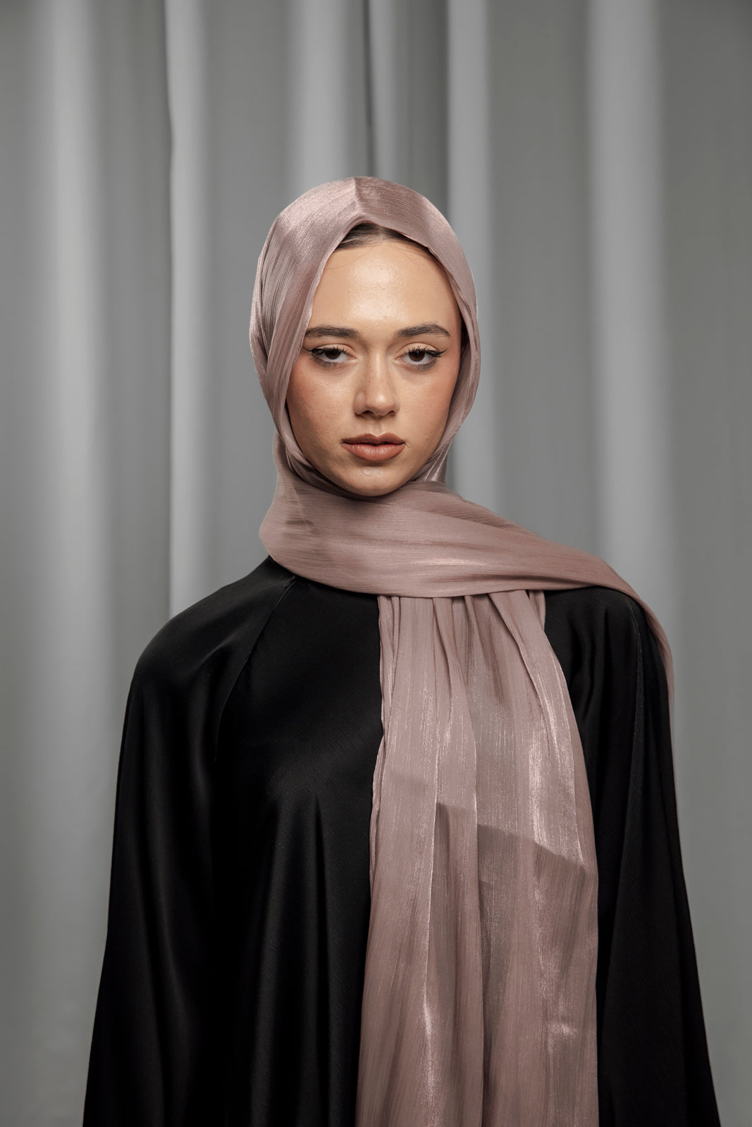 Chiffon Shine - Dusty Mocha