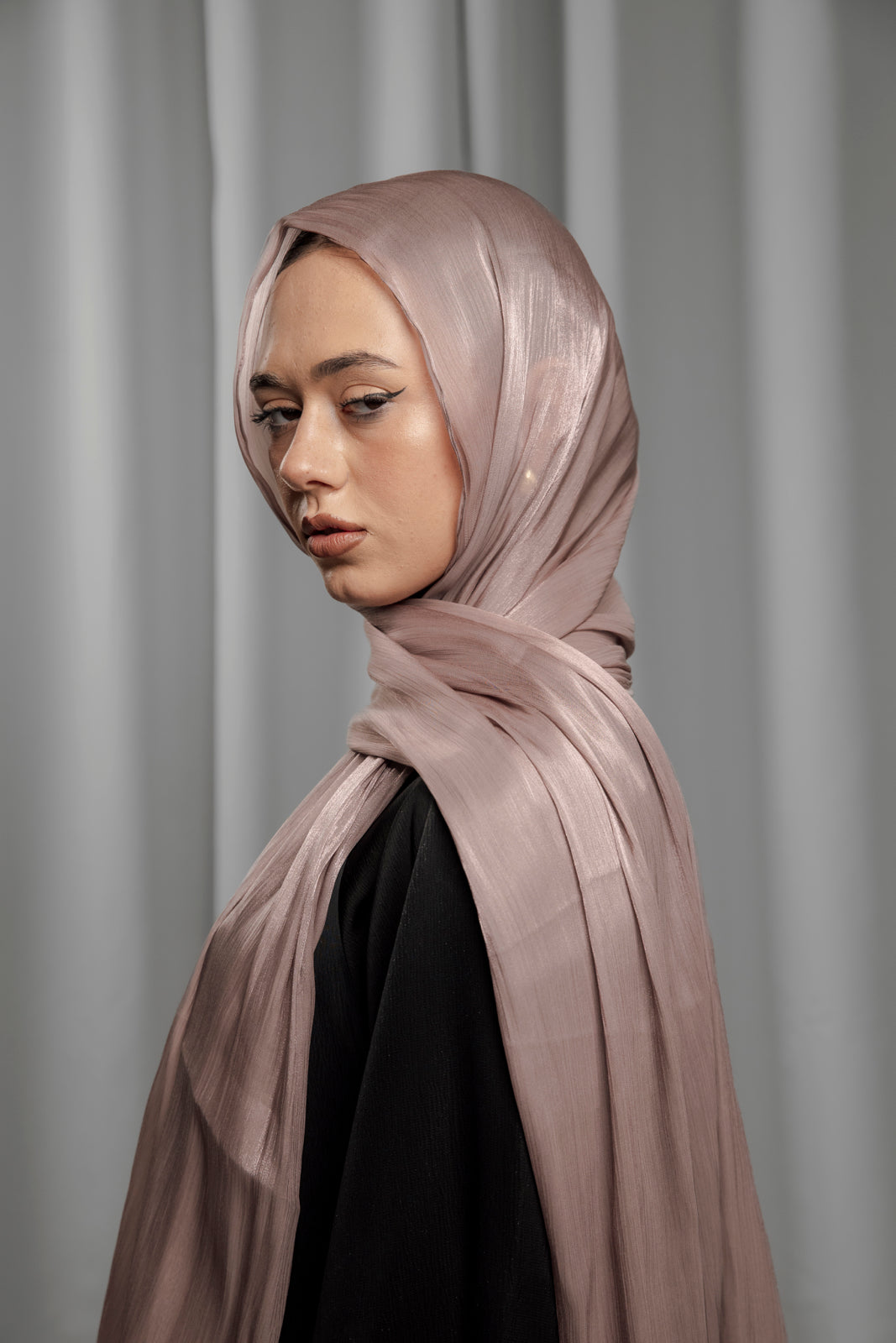 Chiffon Shine - Dusty Mocha