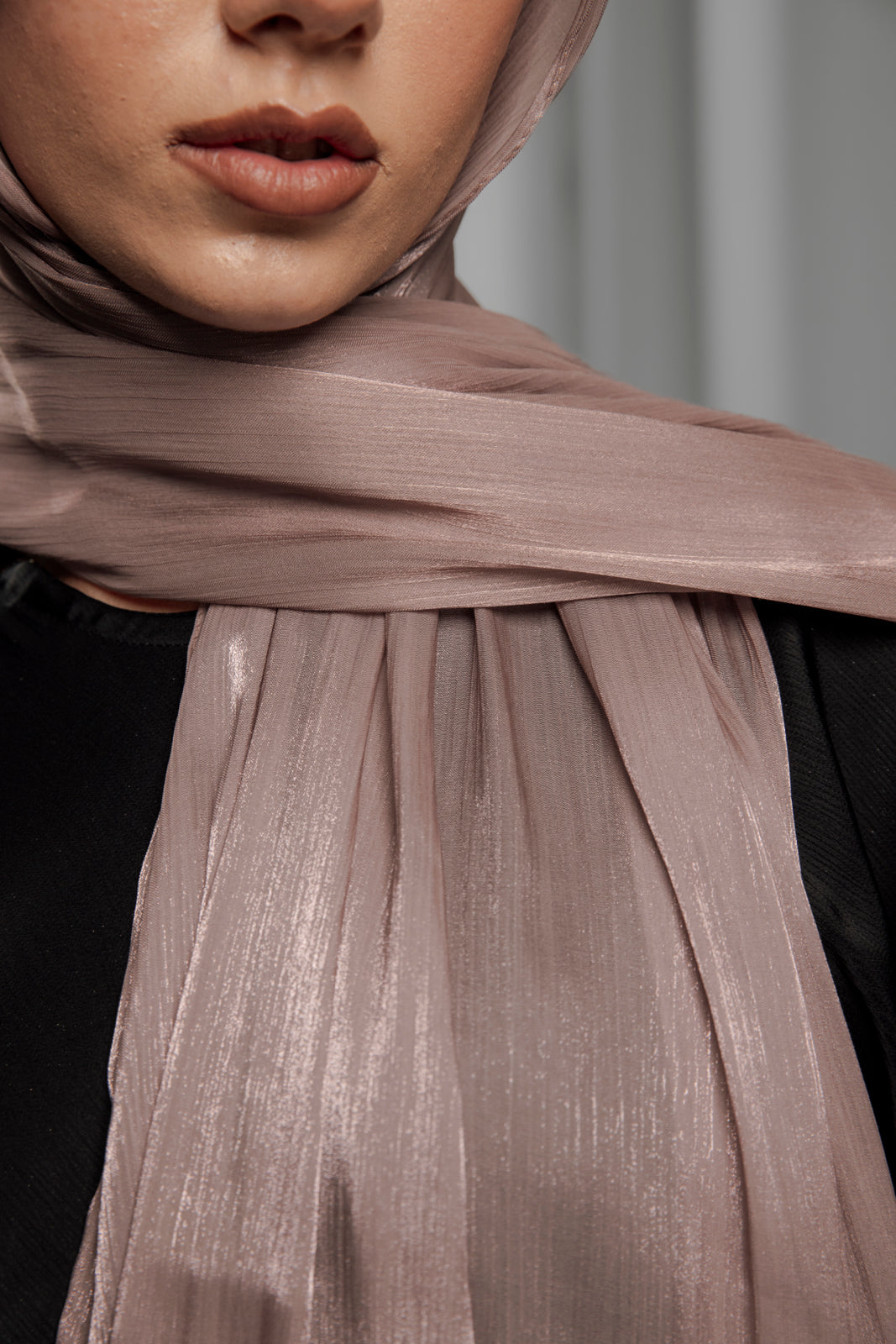 Chiffon Shine - Dusty Mocha