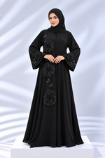Bild in den Galerie-Viewer laden, Noir Fleur – Luxury Black Abaya with 3D Floral Appliqué & Beaded Embroidery