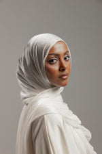Charger l&#39;image dans la visionneuse de galerie, Organza Hijab | White
