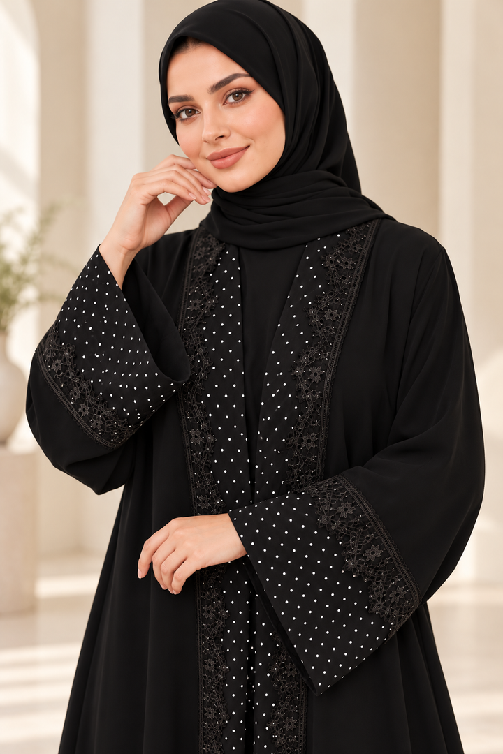 Élodie Noir – Luxury Polka-Dot Lace Abaya