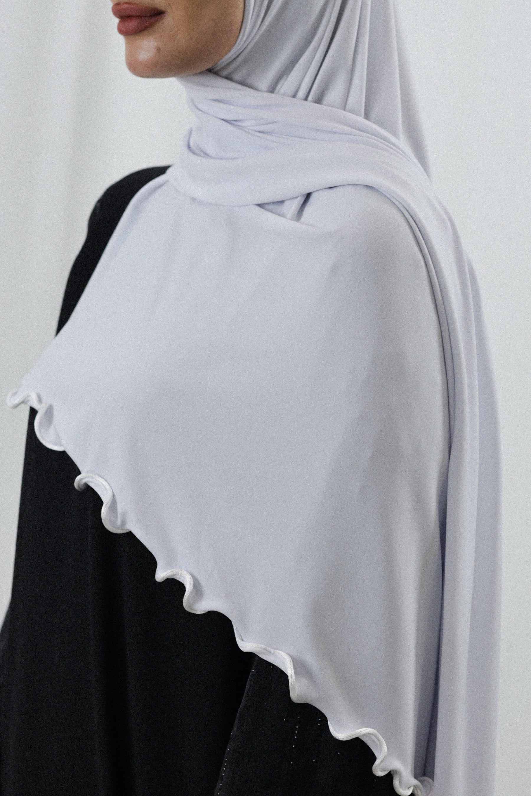 Ruffle Hijab | White