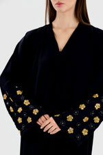 Bild in den Galerie-Viewer laden, Aya Abaya - Schwarz
