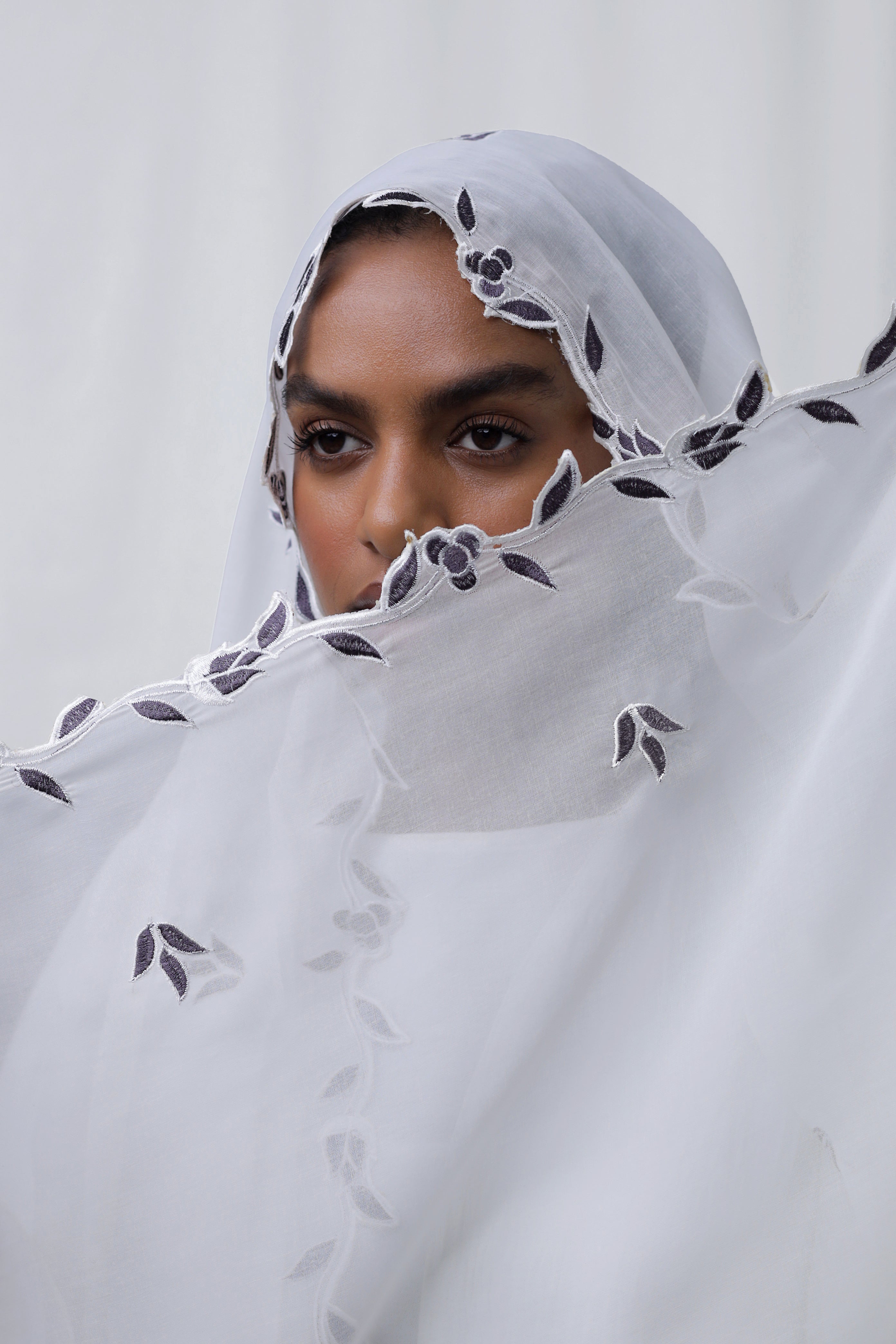 Embrodery | White