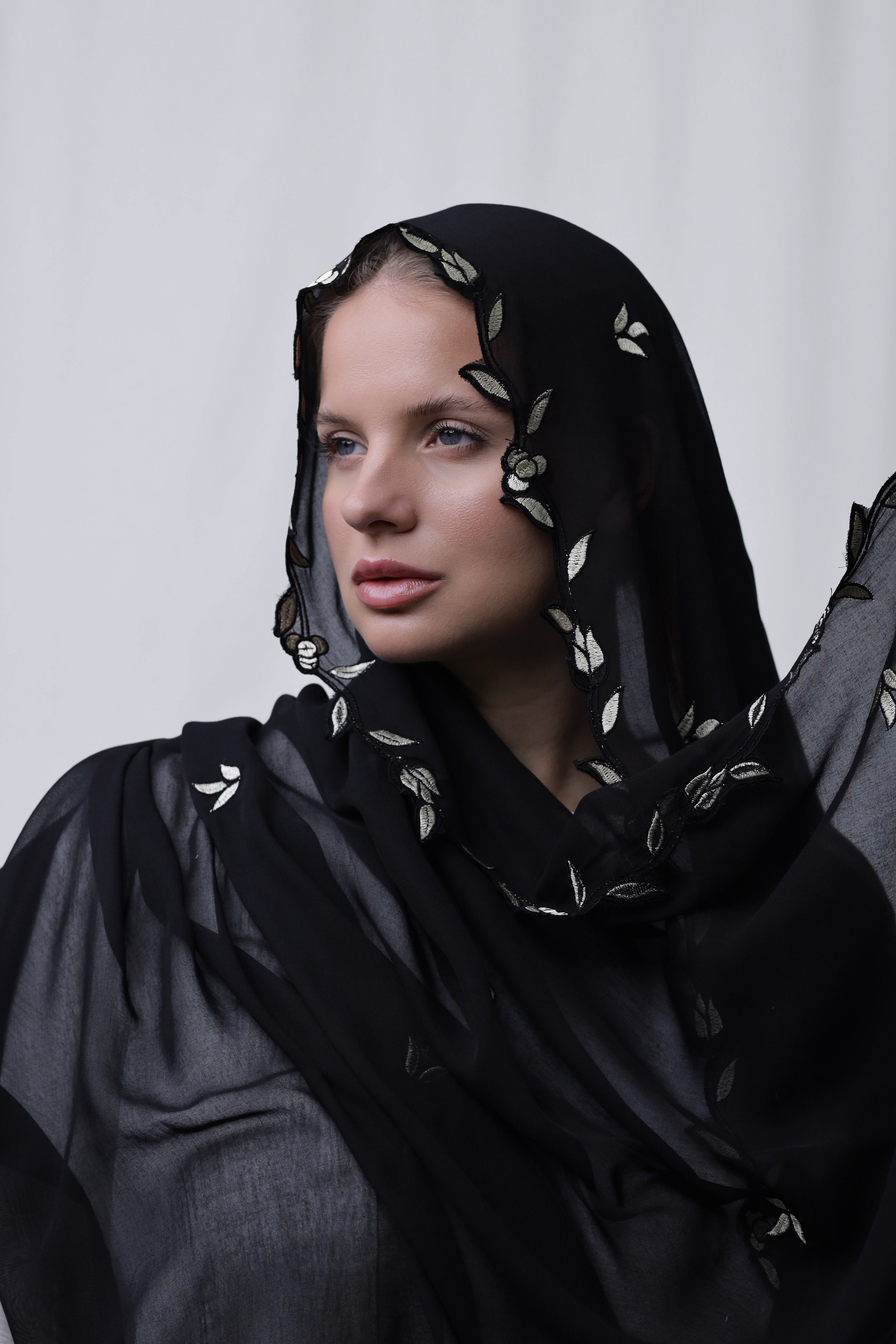 Embrodery | Black