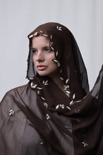 Charger l&#39;image dans la visionneuse de galerie, Embrodery | Chocolate
