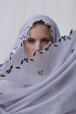 Charger l&#39;image dans la visionneuse de galerie, Embrodery | Pale lilac

