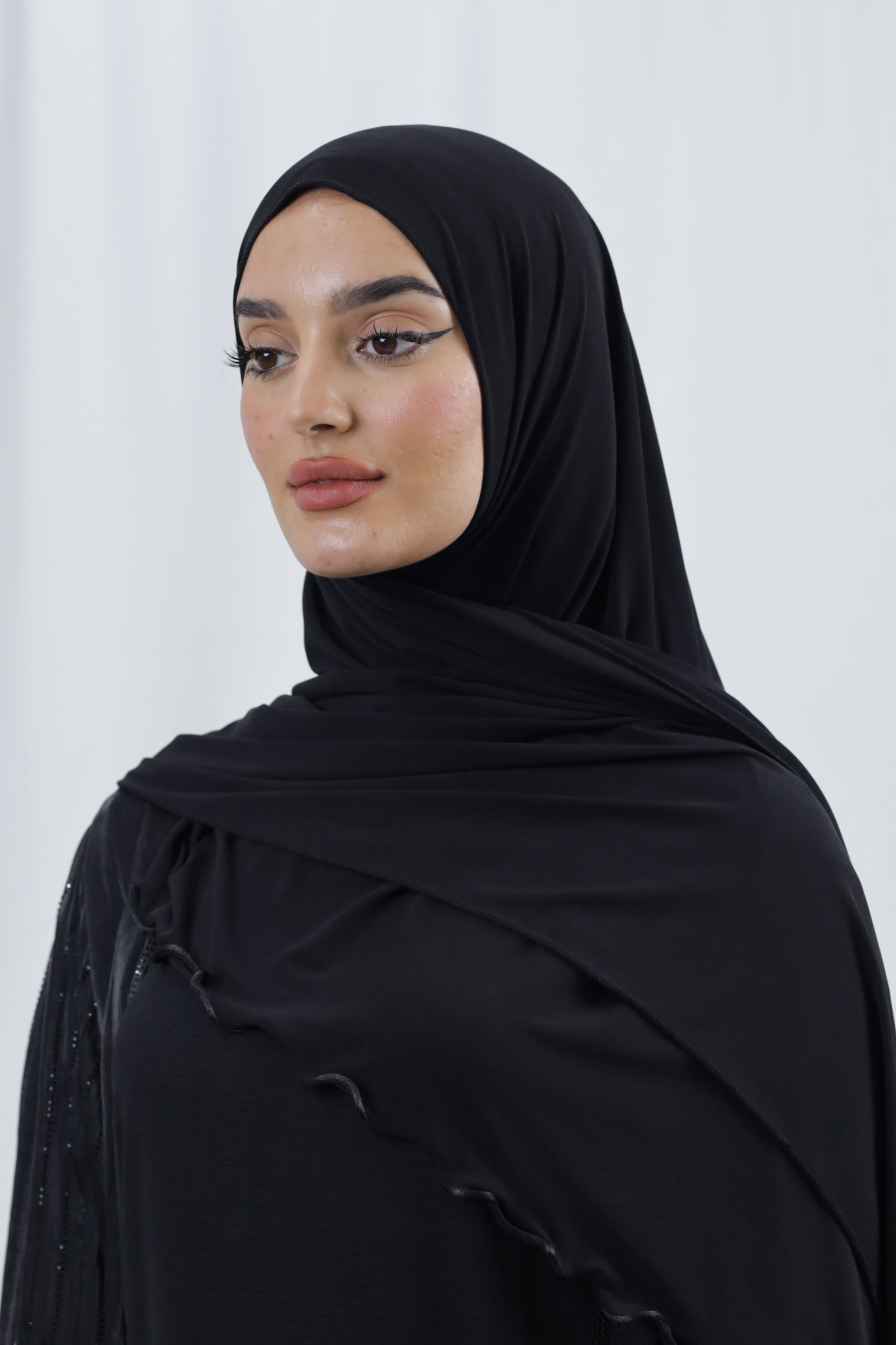 Ruffle Hijab | Black
