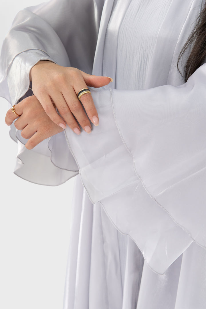 Dreamy Abaya | Soft Silver