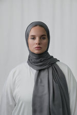 Bild in den Galerie-Viewer laden, Sada Hijab | Steingrau
