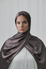 Charger l&#39;image dans la visionneuse de galerie, Silk | Deep Taupe
