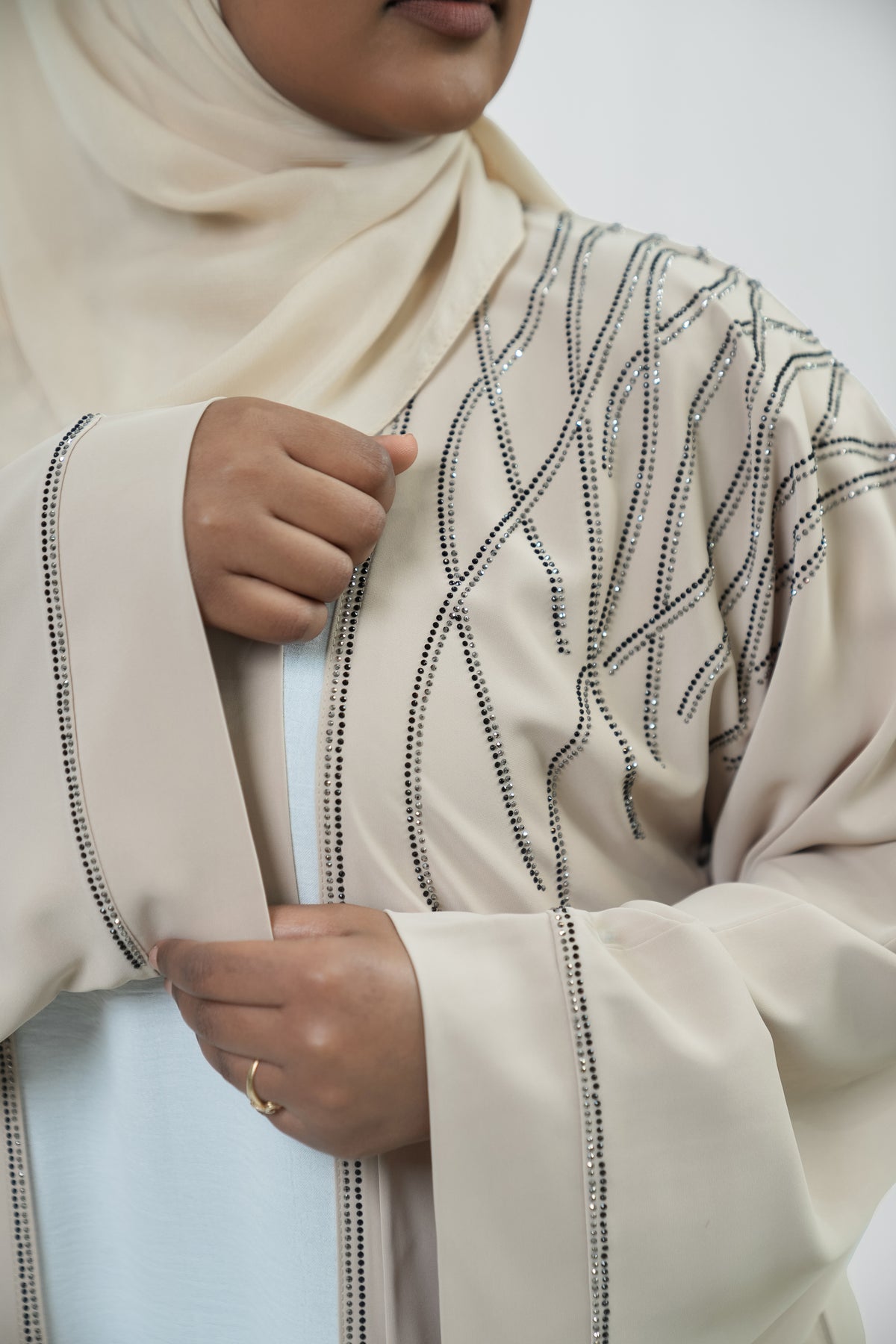 Emirati Abaya - Beige