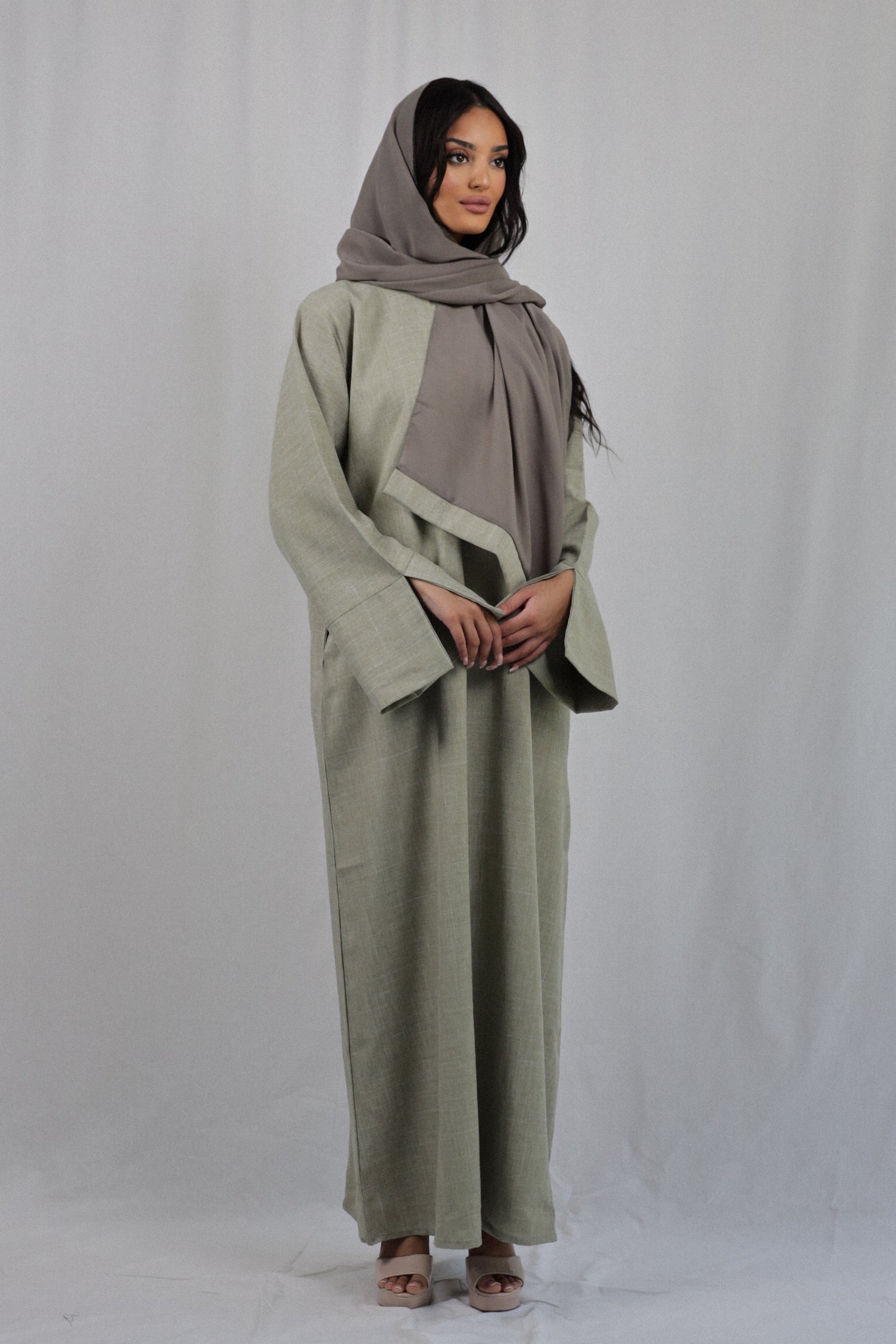 Linen Pocket Abaya | Sage Green