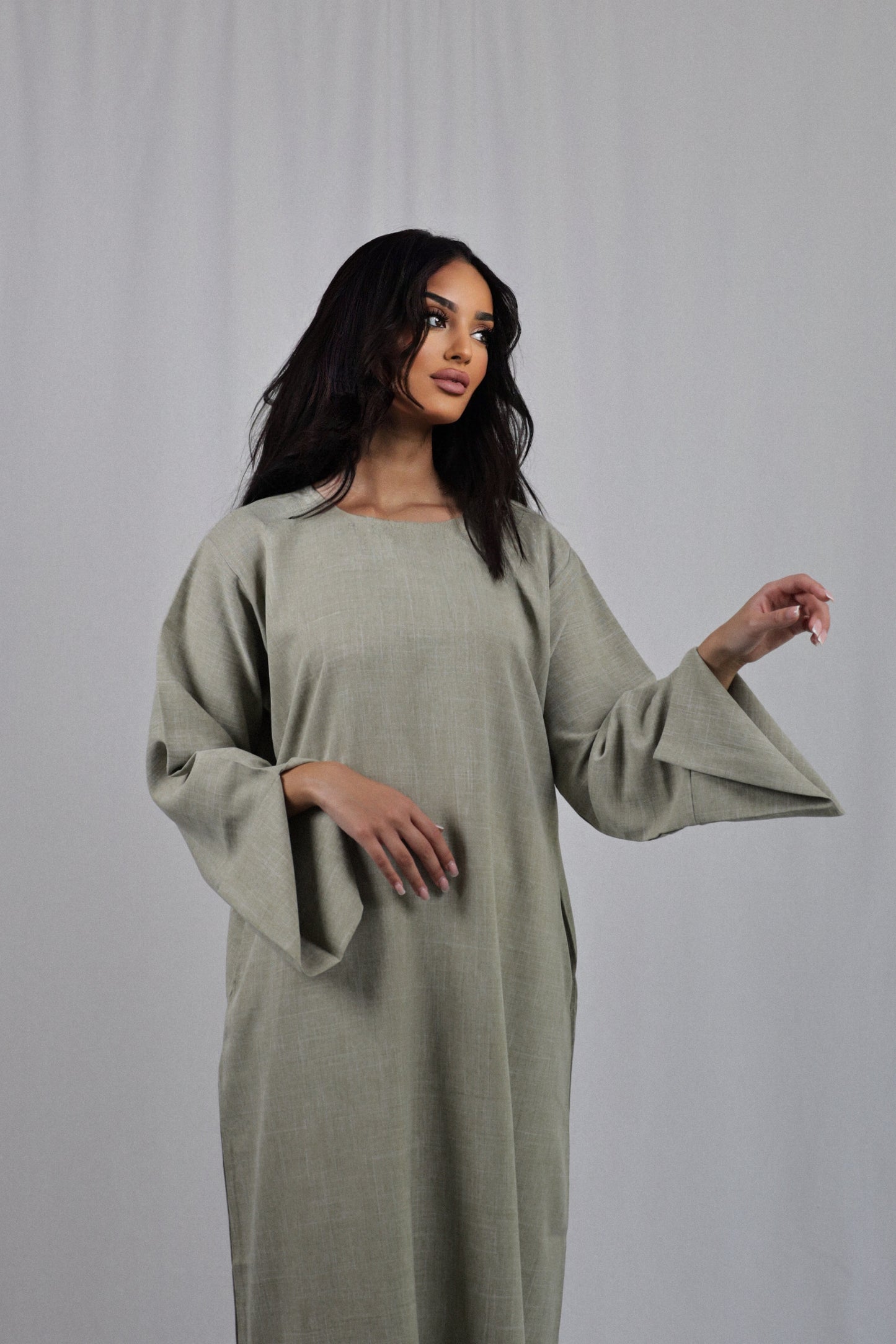 Linen Pocket Abaya | Sage Green