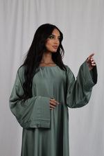 Charger l&#39;image dans la visionneuse de galerie, Satin Basic | Emerald Green
