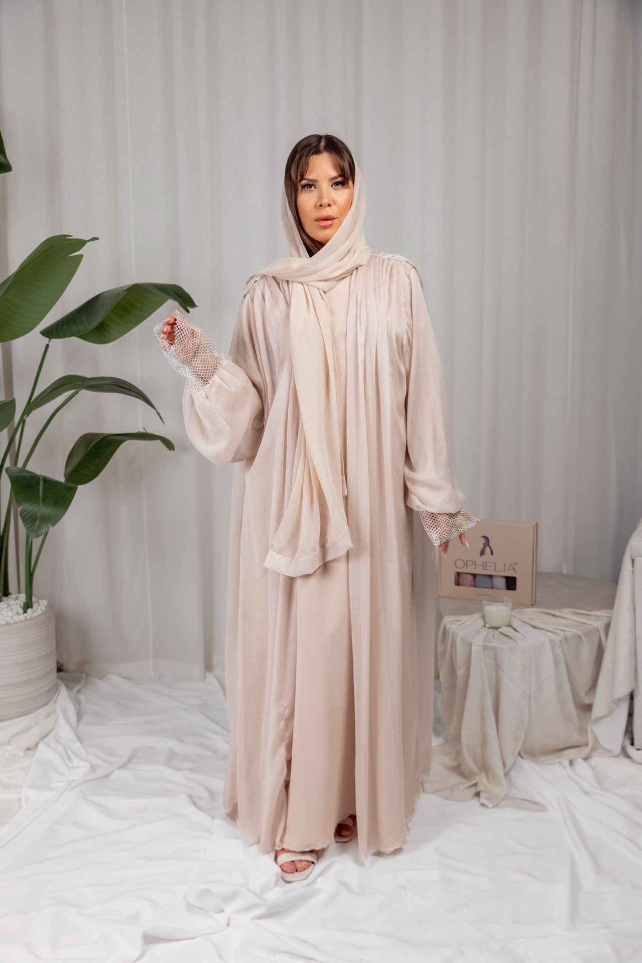 Bliss Abaya - Light Pink