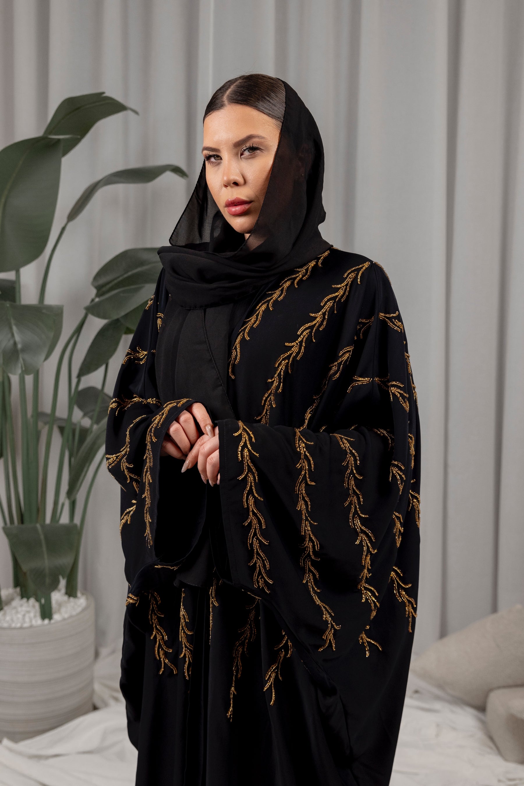 Oria Abaya - Black