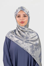 Charger l&#39;image dans la visionneuse de galerie, Luxury Hijab | Parliament
