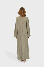Charger l&#39;image dans la visionneuse de galerie, Pleated Dress | Pistachio
