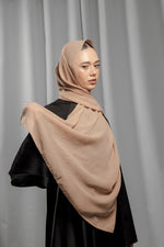 Load image into Gallery viewer, Chiffon Diamond | Latte Glow
