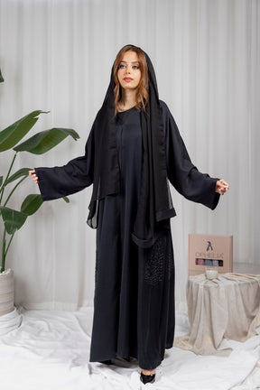 Niva Abaya - Black