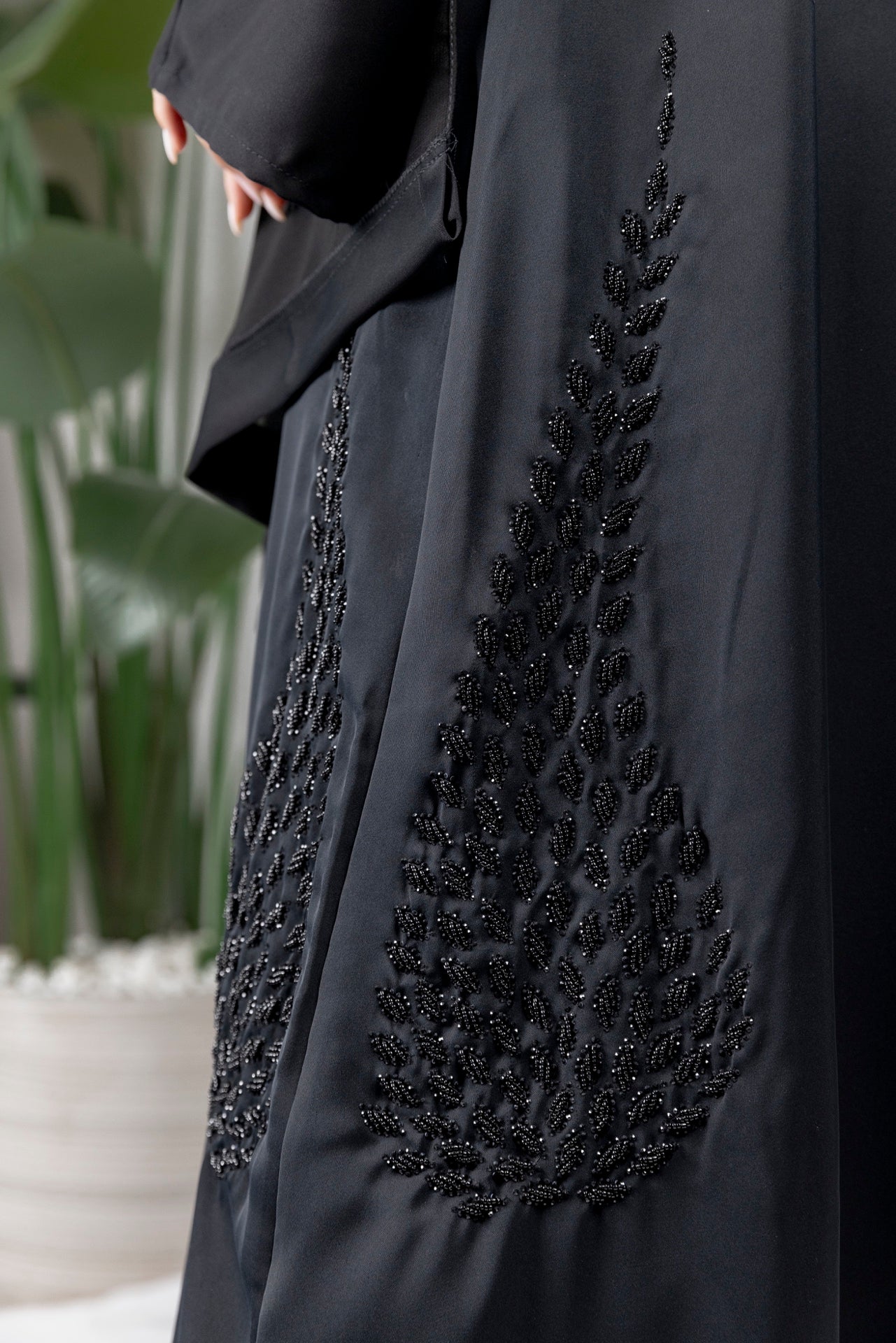 Niva Abaya - Black