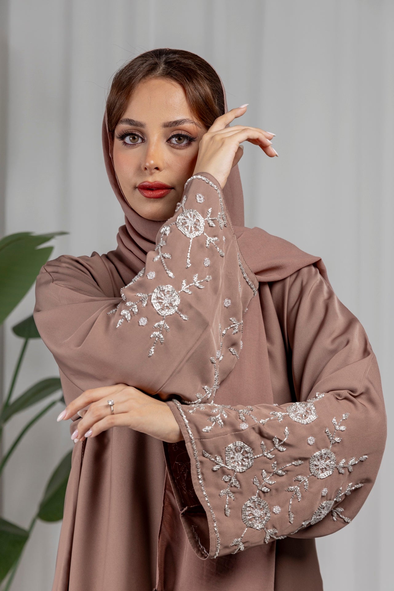 Maia Abaya - Pink