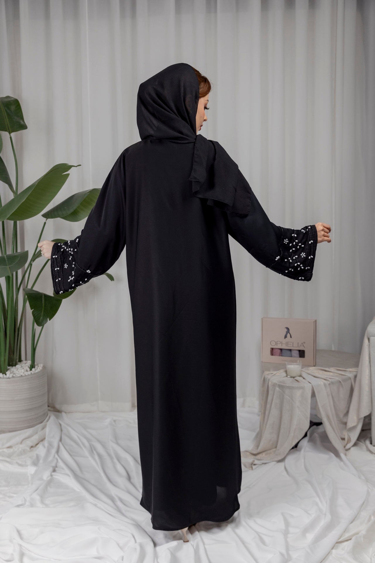 Nerida Abaya - Black