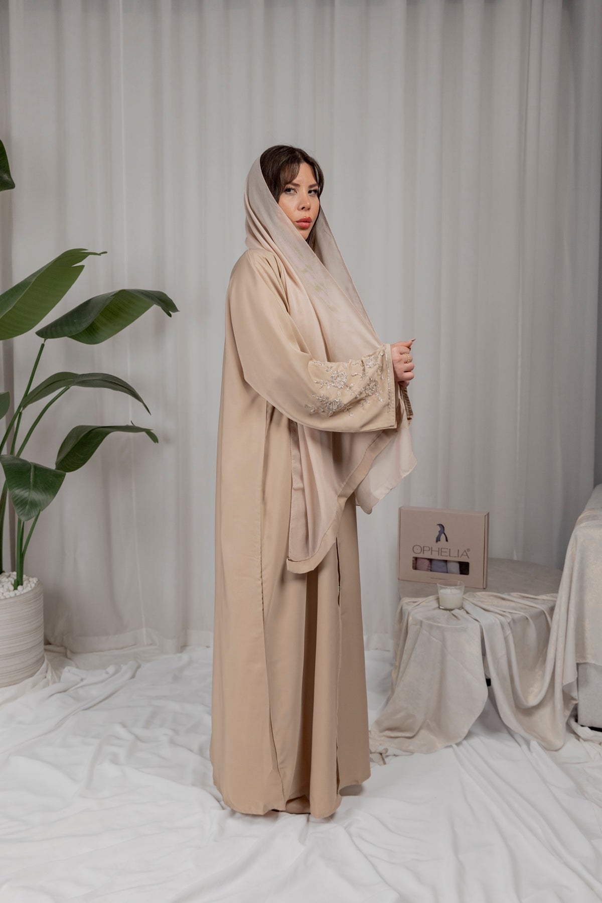 Maia Abaya - Beige