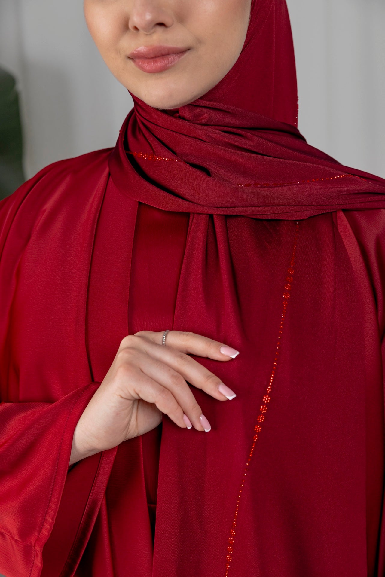 Raina Abaya - Red