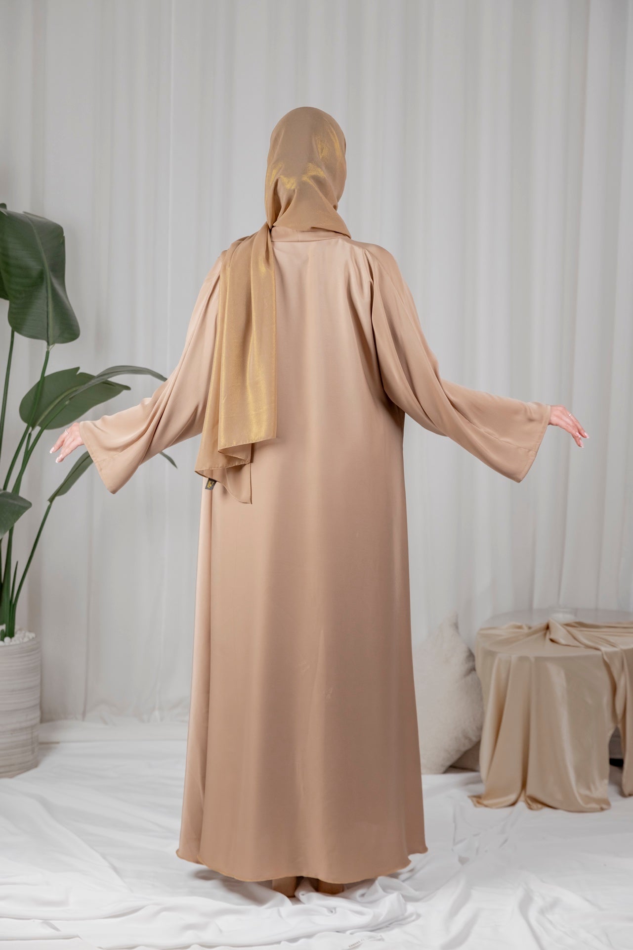 Raina Abaya - Beige