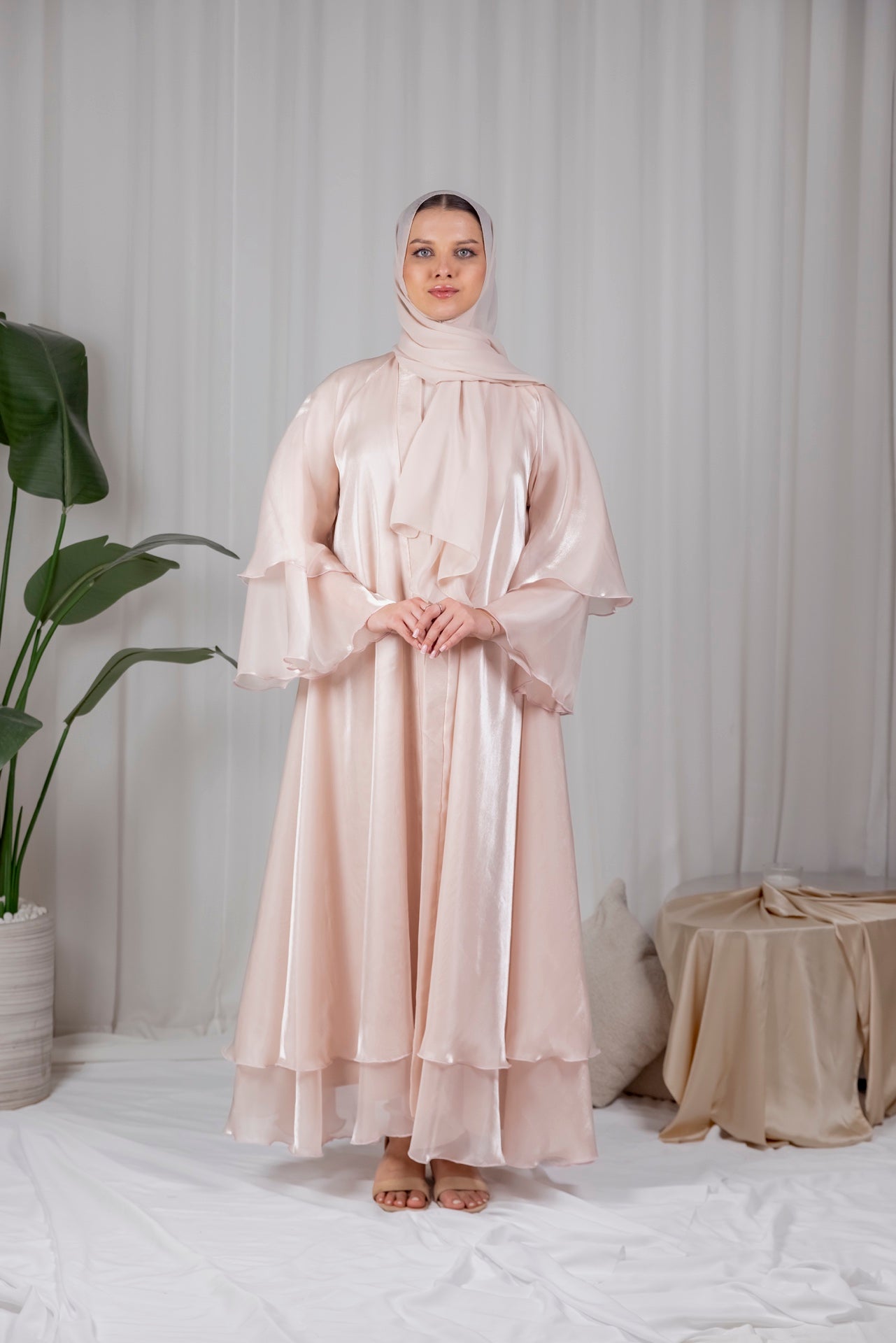 Dreamy Abaya - Pink