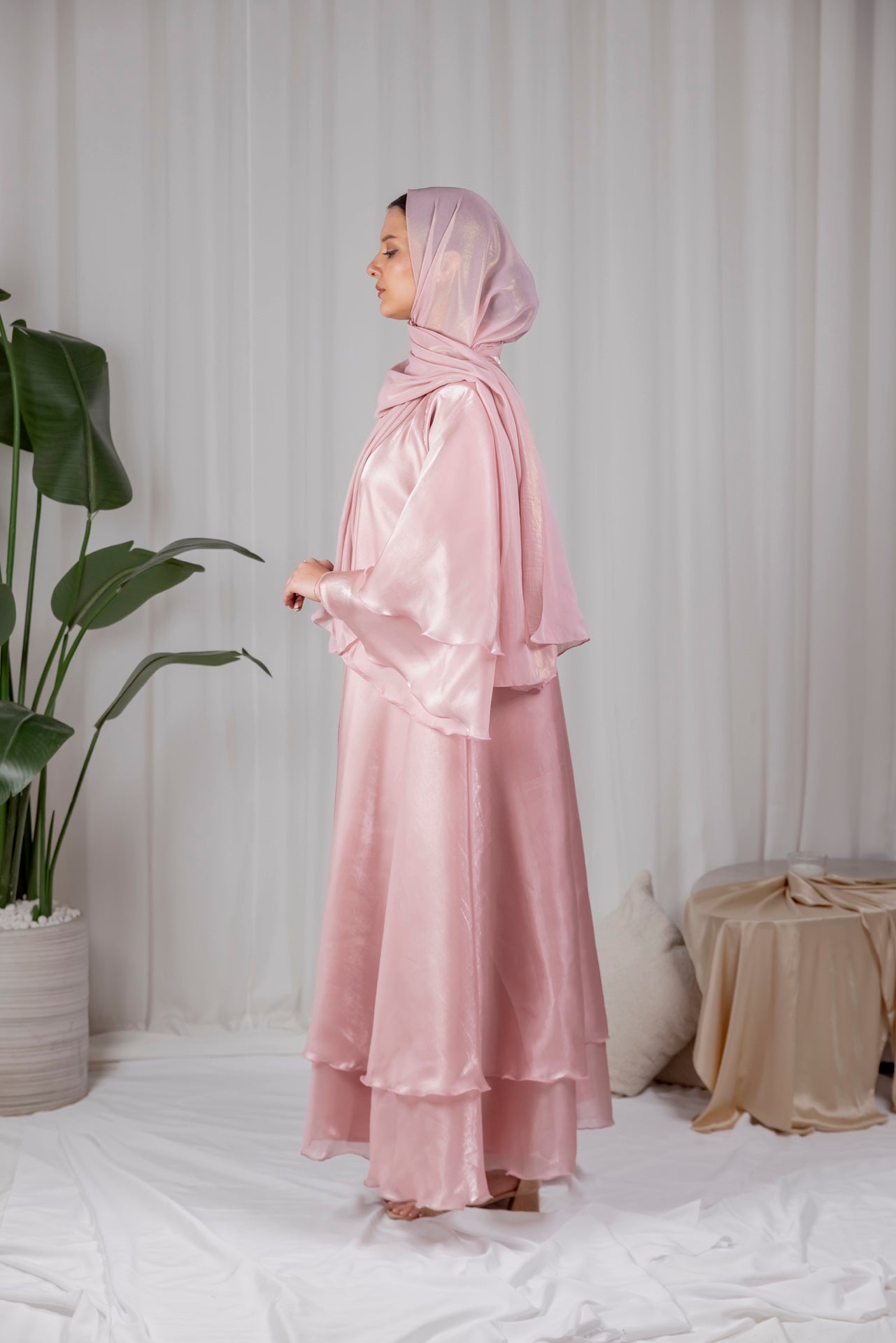 Dreamy Abaya - Rose Pink