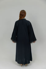 Bild in den Galerie-Viewer laden, Wunder-Abaya | Schwarz
