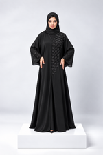 Bild in den Galerie-Viewer laden, Floralina Floral Button Abaya – Flower Embellished Modest Abaya