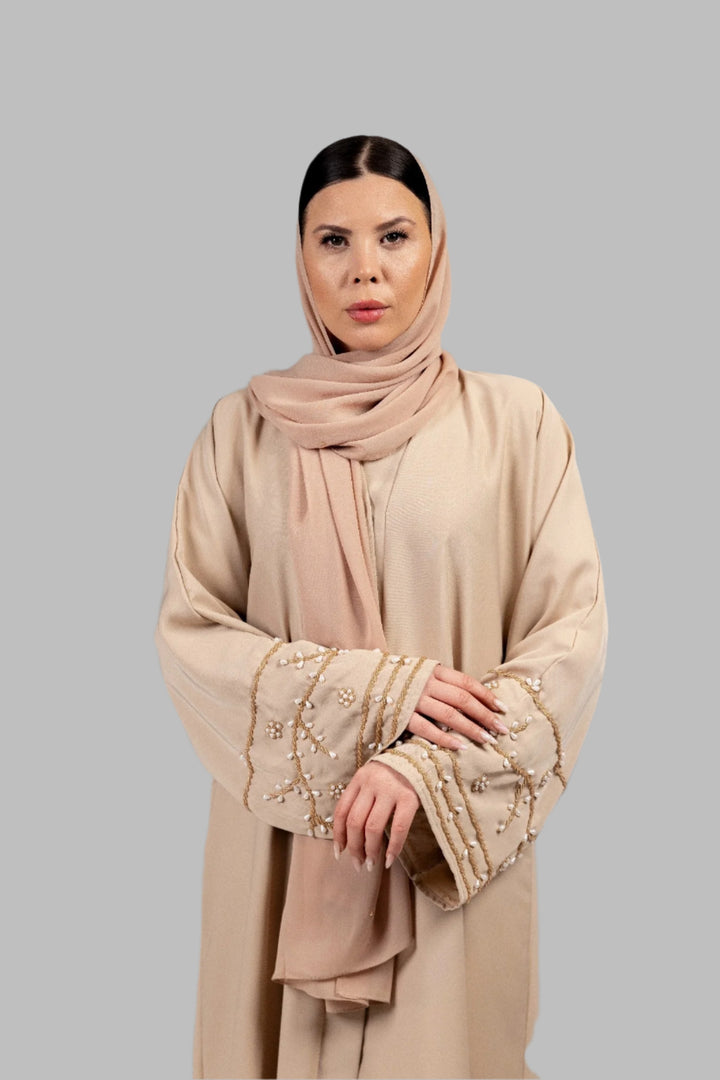Mila Abaya | Nude